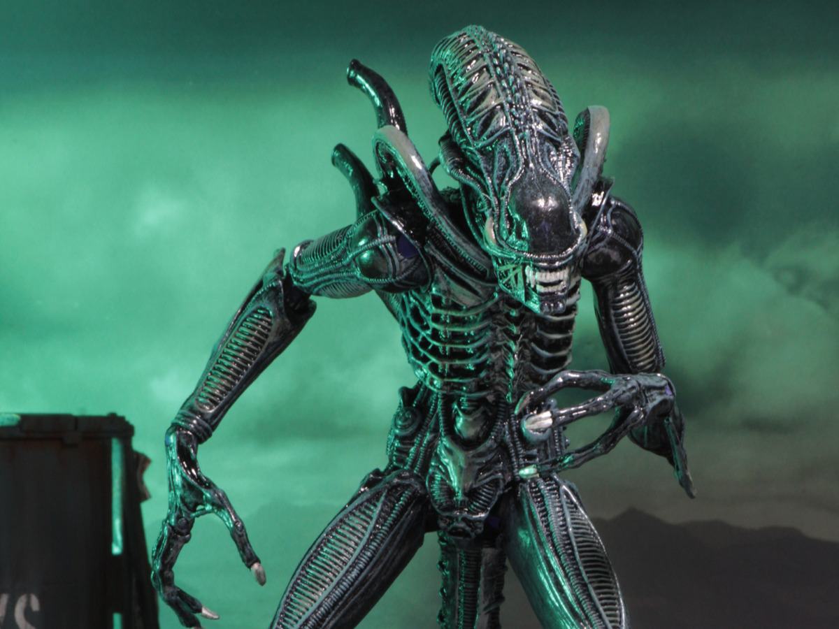 NECA - Aliens Alien Warrior Blue 1986 Ultimate Af