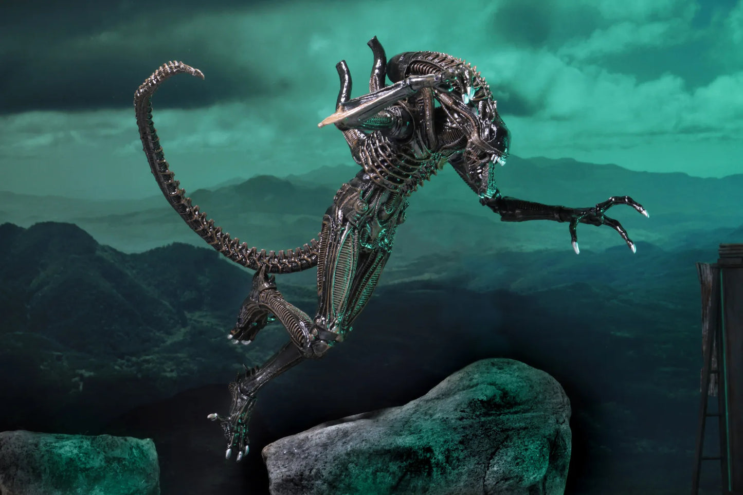 NECA - Aliens Alien Warrior Brown 1986 Altimate AF