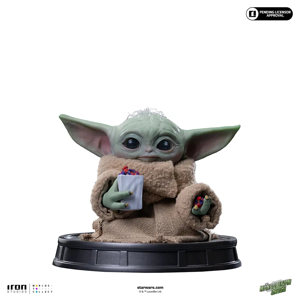 IRON STUDIOS - Mandalorian & Grogu Movie Grogu Popcorn Time 1/4 Legacy Statue