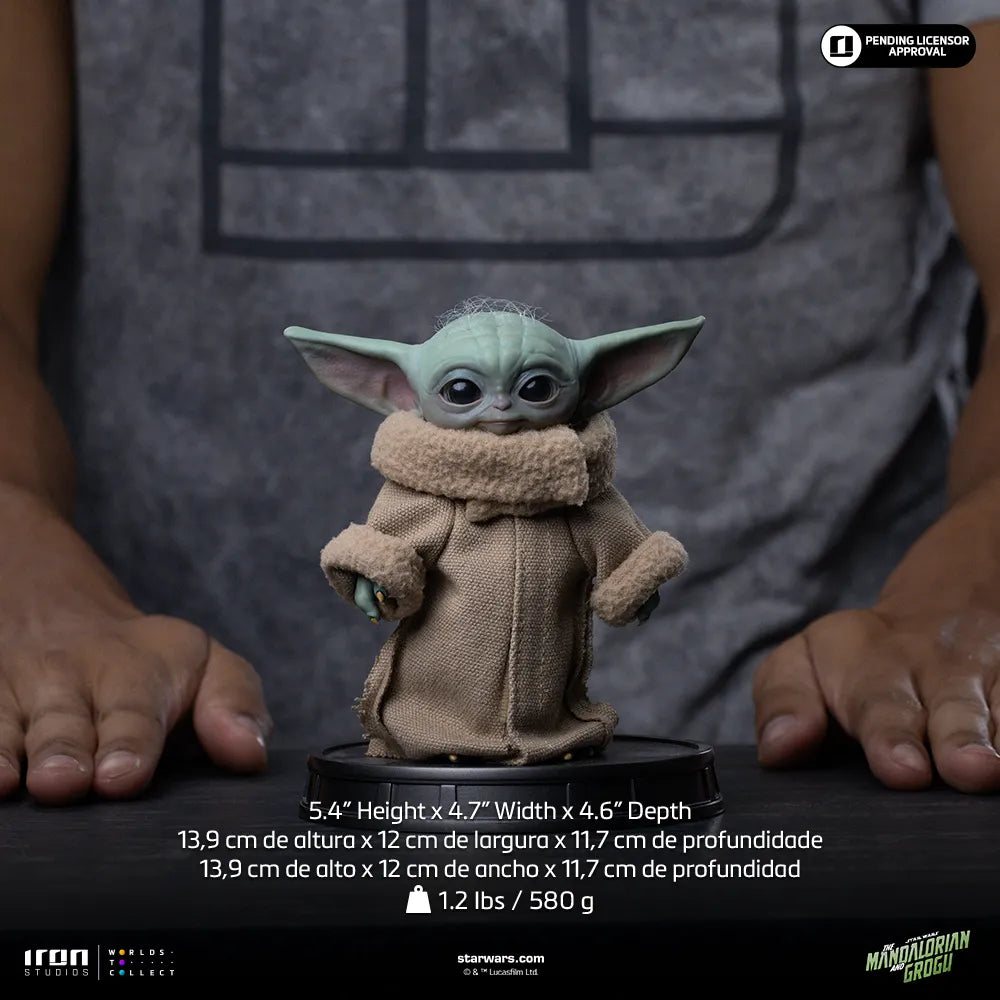 IRON STUDIOS - Mandalorian & Grogu Movie Grogu Always Curious 1/4 Legacy Statue Movie Grogu Always Curious 1/4 Legacy Statue