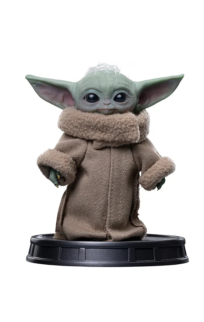 IRON STUDIOS - Mandalorian & Grogu Movie Grogu Always Curious 1/4 Legacy Statue Movie Grogu Always Curious 1/4 Legacy Statue