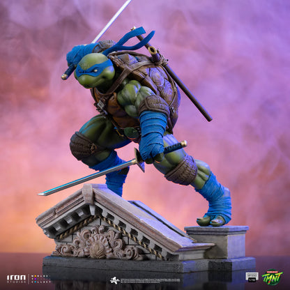 IRON STUDIOS - Teenage Mutant Ninja Turtles Leonardo Unleashed 1/10 Statue