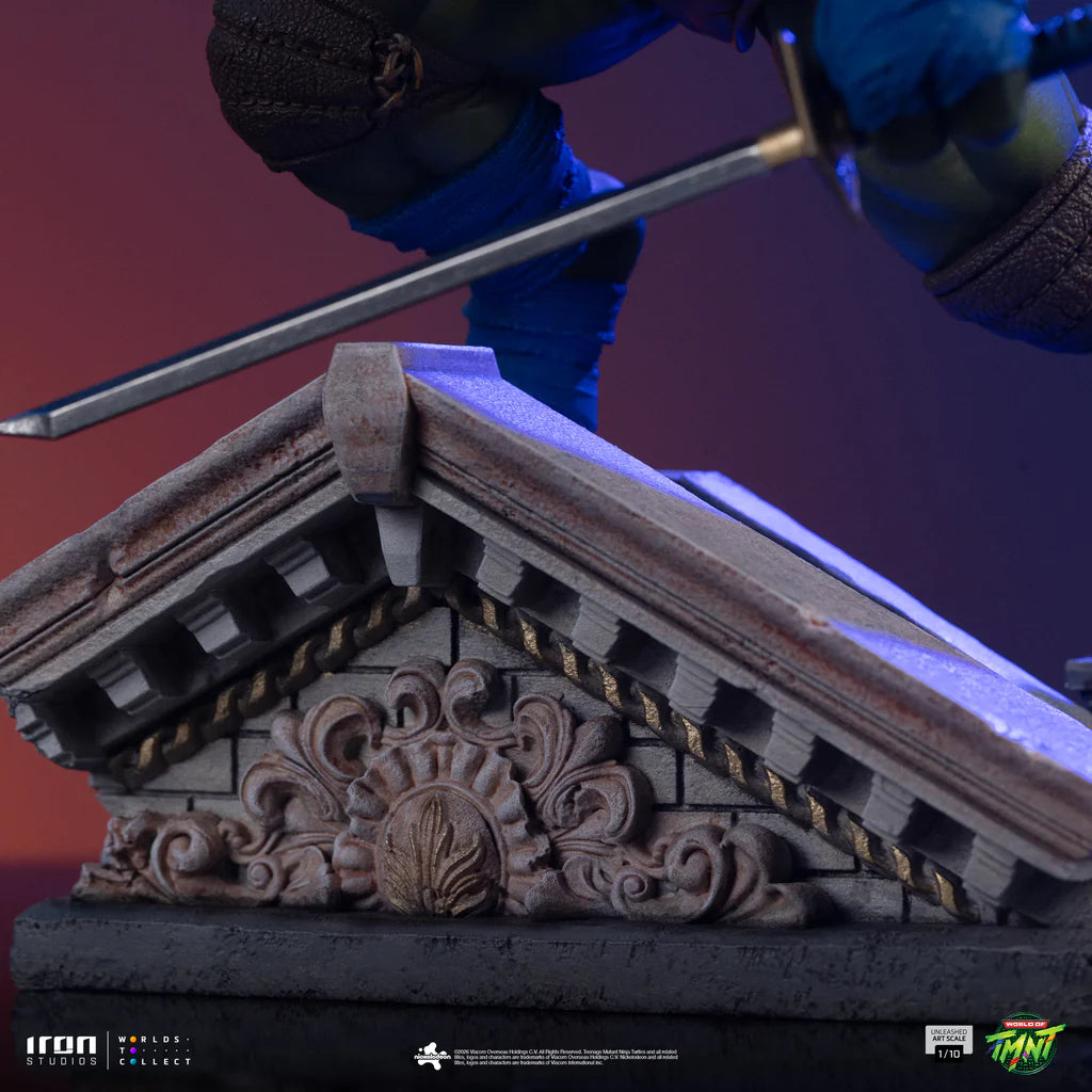 IRON STUDIOS - Teenage Mutant Ninja Turtles Leonardo Unleashed 1/10 Statue