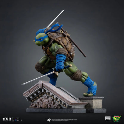 IRON STUDIOS - Teenage Mutant Ninja Turtles Leonardo Unleashed 1/10 Statue