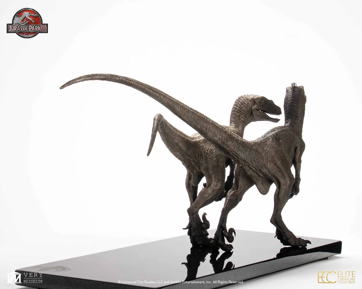 ECC - Jurassic Park 3 Pair Of Velociraptors 1/8 Scale Bronze