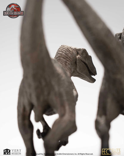 ECC - Jurassic Park 3 Pair Of Velociraptors 1/8 Scale Bronze