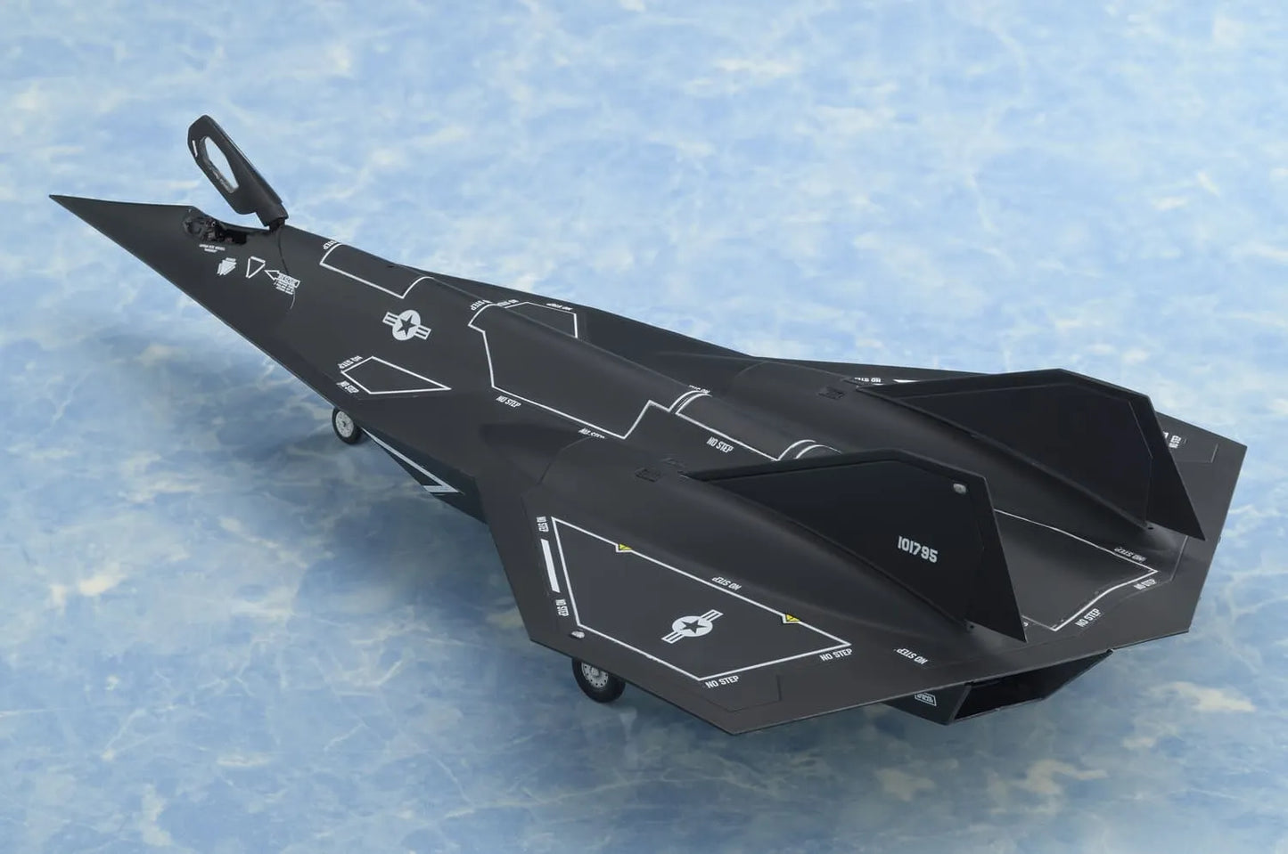 BELLFINE - Top Gun Maverick Dark Star 1/72 Model Kit