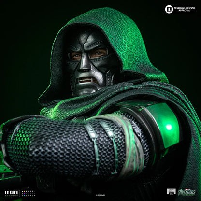 IRON STUDIOS - Avengers:doomsday Doctor Doom 1/4 Legacy Replica
