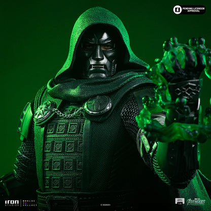 IRON STUDIOS - Avengers:doomsday Doctor Doom 1/4 Legacy Replica