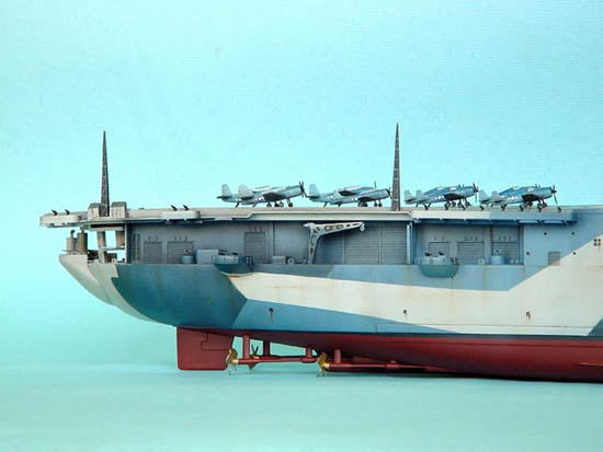 TRUMPETER - USS Yorktown 1944  1/350