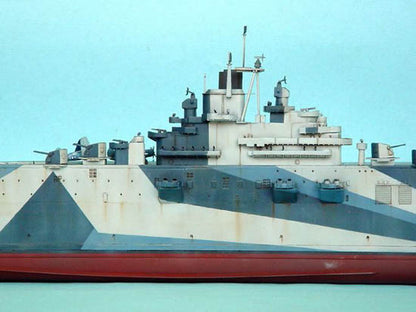 TRUMPETER - USS Yorktown 1944  1/350
