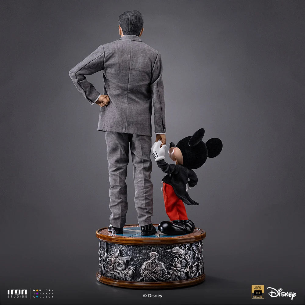 IRON STUDIOS - Disney Classics Walt Disney And Mickey Mouse 1/4 Statue