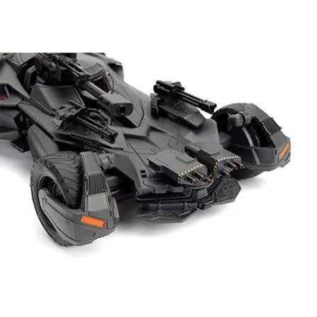 JADA TOYS - Batman Justice League Batman & Batmobile 1/24 Die-cast Model
