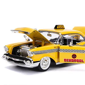 JADA TOYS - Marvel Deadpool 1975 Chevrolet Yellow Taxi Bel Air & Deadpool 1/24 Die-cast Model