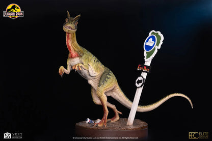 ECC - Jurassic Park Dilophosaurus 1/3 Scale Maquette
