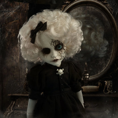 MEZCO TOYS - Living Dead Dolls Rotsanne Action Figure