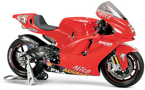 TAMIYA MODEL KIT - DUCATI DESMO16 CAPIROSSI  1/12