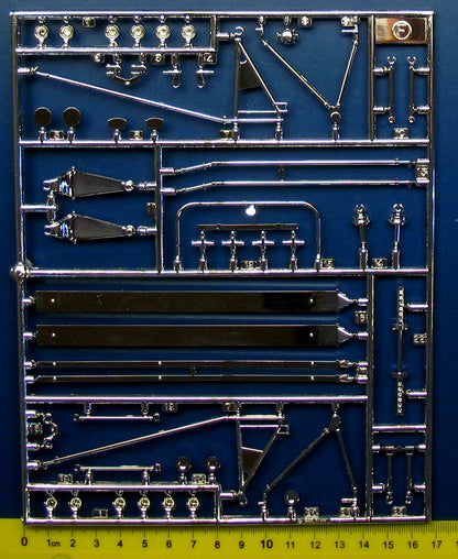 TAMIYA -  Honda RA273 with Photo-Etched Parts  1/12
