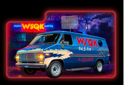 REVELL - GMC WSQK Squawk Van Stranger Things   1/25
