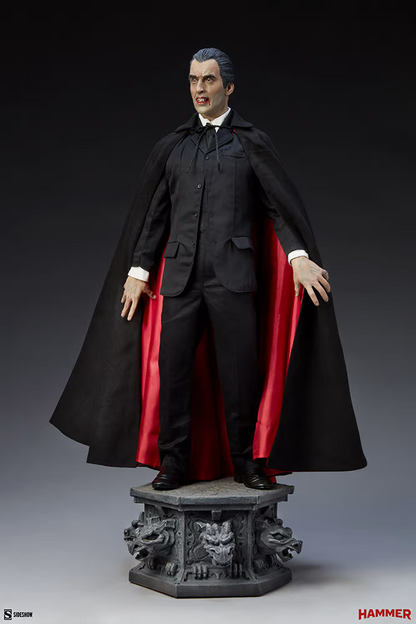 SIDESHOW Dracula Premium Format Statue - Dracula (Christopher Lee) 56 cm SS300295