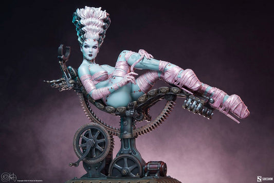 SIDESHOW - Olivia De Berardinis Frankie Reborn Statue SS300768