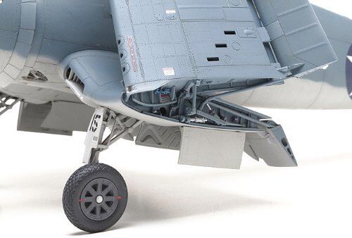 TAMIYA - F4U-1 CORSAIR Birdcage  1/32