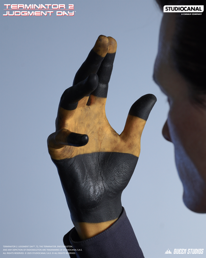 QUEEN STUDIOS - T-1000 Life-Size Bust - Terminator 2