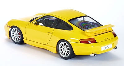 TAMIYA MODEL KIT - PORSCHE 911 GT3  1/24