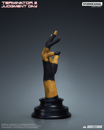 QUEEN STUDIOS - T-1000 Life-Size Bust - Terminator 2