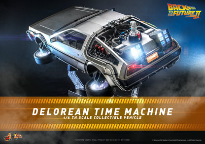 HOT TOYS - Back To The Future - DeLorean Time Machine 1/6 Scale