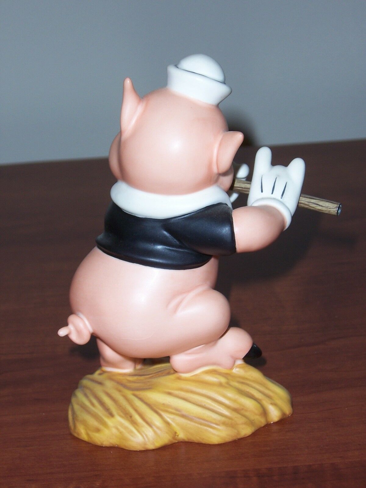 ENESCO - Disney - Three Little Pig Fifer Pig