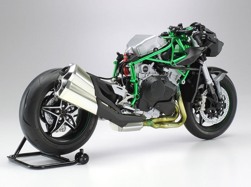 TAMIYA MODEL KIT - KAWASAKI NINJA H2 CARBON  1/12