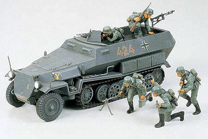 TAMIYA MODEL KIT - GE HANOMAG SDKFZ6251/1  1/35