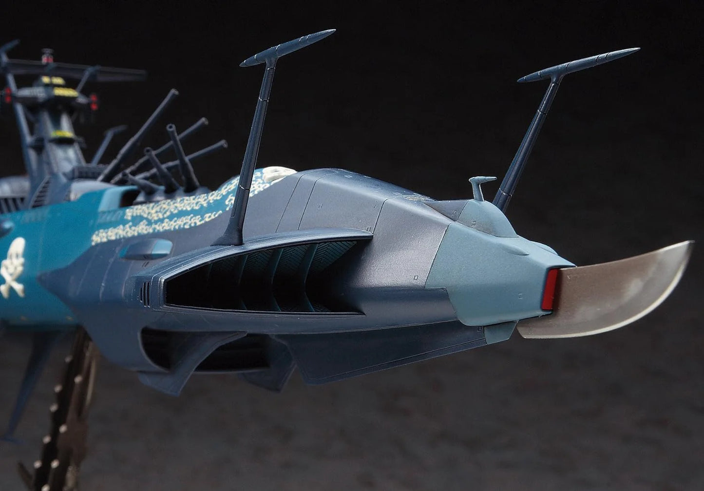 HASEGAWA - Captain Harlock Space Pirate Battleship Arcadia Phantom Death Shadow 1/1500 Mk