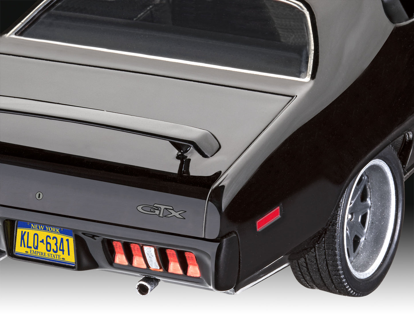 REVELL -  Fast & Furious - Dom's 1971 Plymouth GTX  1/24