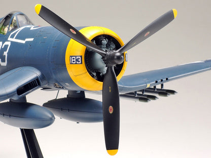 TAMIYA MODEL KIT - Vought F4U-1D Corsair 1/32