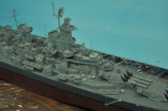 TRUMPETER MODEL KIT -  USS MISSOURI BB-63 1/200