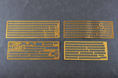 TRUMPETER - USS HORNET CV-8  1/200