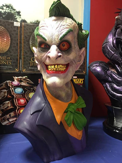 DC DIRECT - Dc Comics - Dc Gallery - Dc Comics - Joker (Rick Baker) - Life Size Bust 1:1