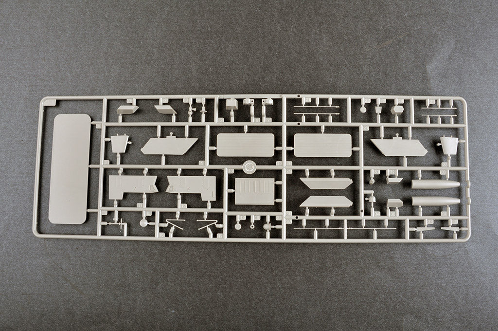 TRUMPETER - PLA Navy Type 055 Destroyer  1/200