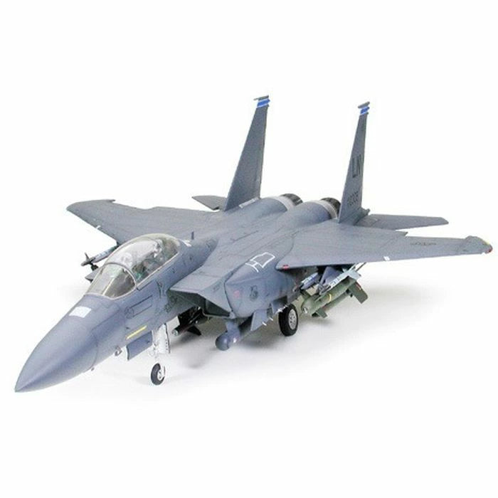 TAMIYA  - Boeing / McDonnell Douglas F-15E Strike Eagle w/ Bunker Buster  1/32