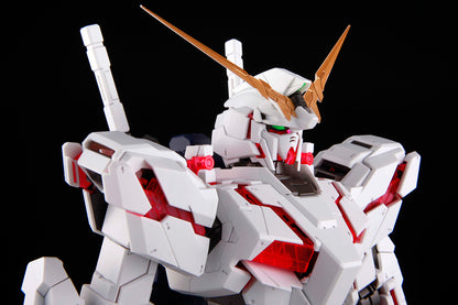 BANDAI MODEL KIT - Gunpla - PG RX-0 Unicorn Full Psycho-Frame 1/60