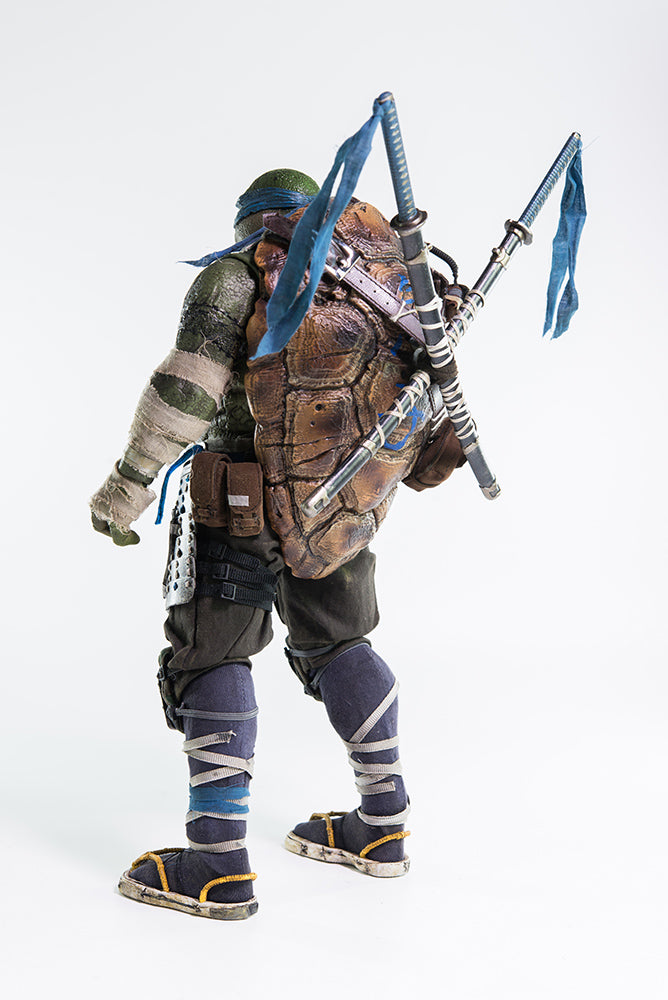 THREEZERO - TMNT Teenager Mutant Ninja Turtles Out O/T Shadows 12 inch Leonardo Action Figure