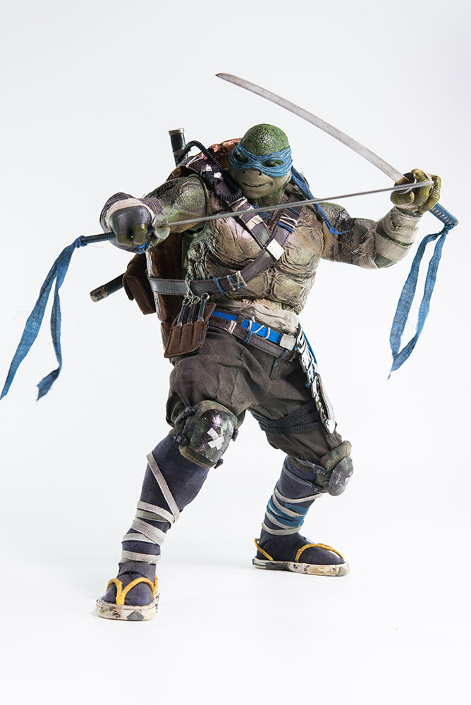 THREEZERO - TMNT Teenager Mutant Ninja Turtles Out O/T Shadows 12 inch Leonardo Action Figure