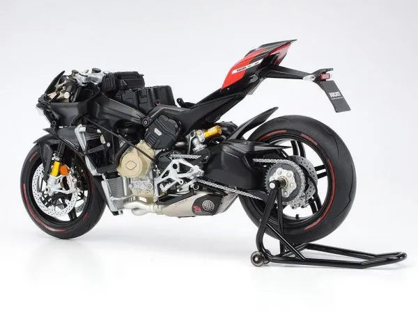 TAMIYA - Ducati Superleggera V4 Model kit 1/12