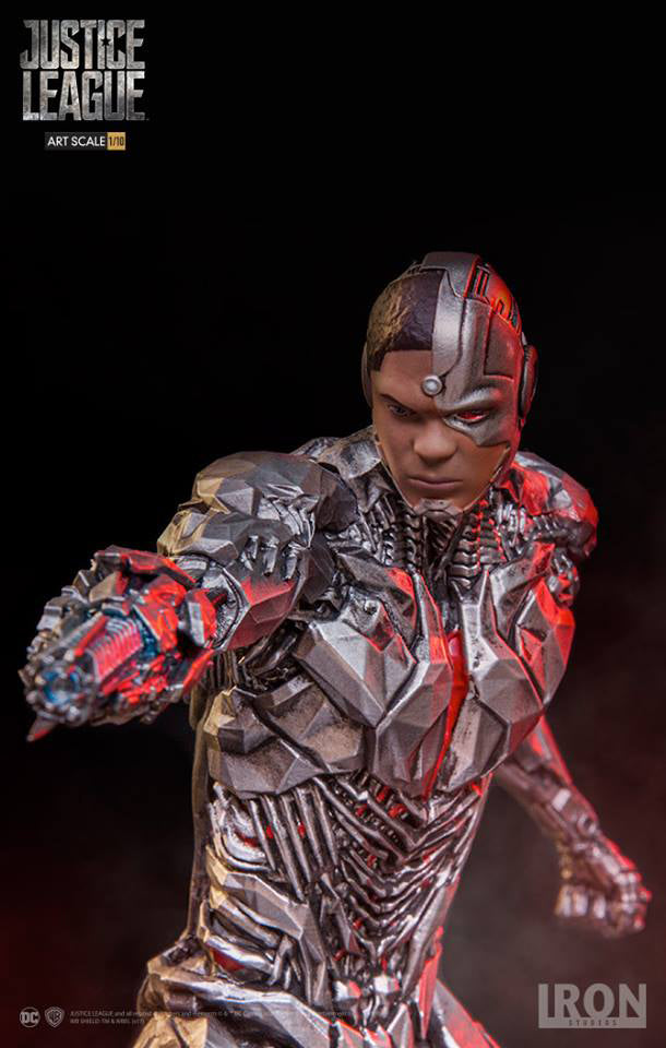 IRON STUDIO - Dc Comics - Justice League Cyborg 1:10 Statue