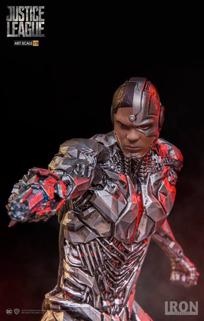 IRON STUDIO - Dc Comics - Justice League Cyborg 1:10 Statue