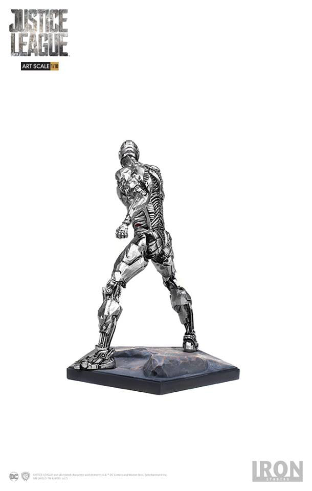 IRON STUDIO - Dc Comics - Justice League Cyborg 1:10 Statue