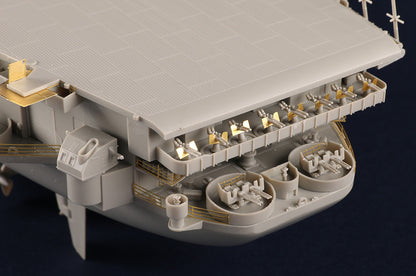TRUMPETER - USS Midway CV-41  1/350