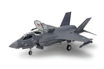 TAMIYA -  Lockheed Martin F-35B Lightning II  1/72
